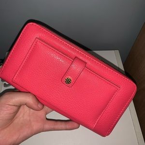 Pink wallet